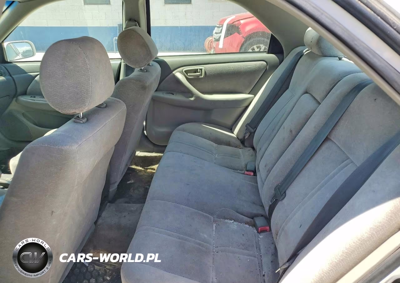 1999 Toyota Camry Le VIN:4T1BG22K9XU867197 - 10