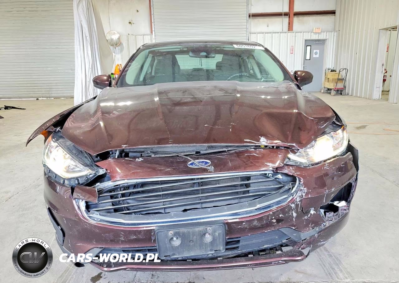 2019 Ford Fusion Se VIN:3FA6P0LU3KR157809 - 5
