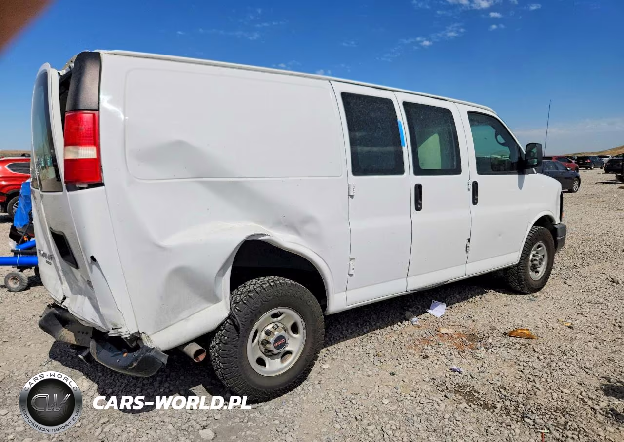 2015 GMC Savana G2500 VIN:1GTW7FCF7F1249942 - 3