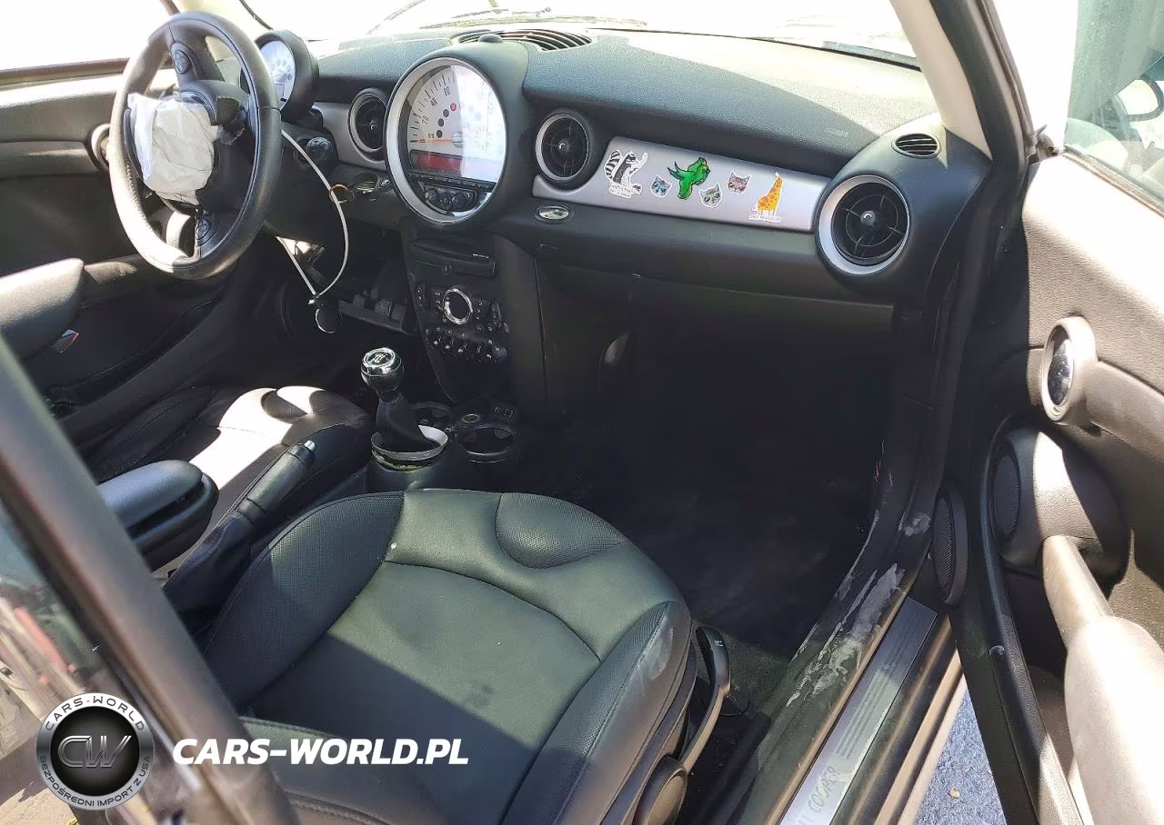 2013 Mini Cooper VIN:WMWSU3C57DT375746 - 8