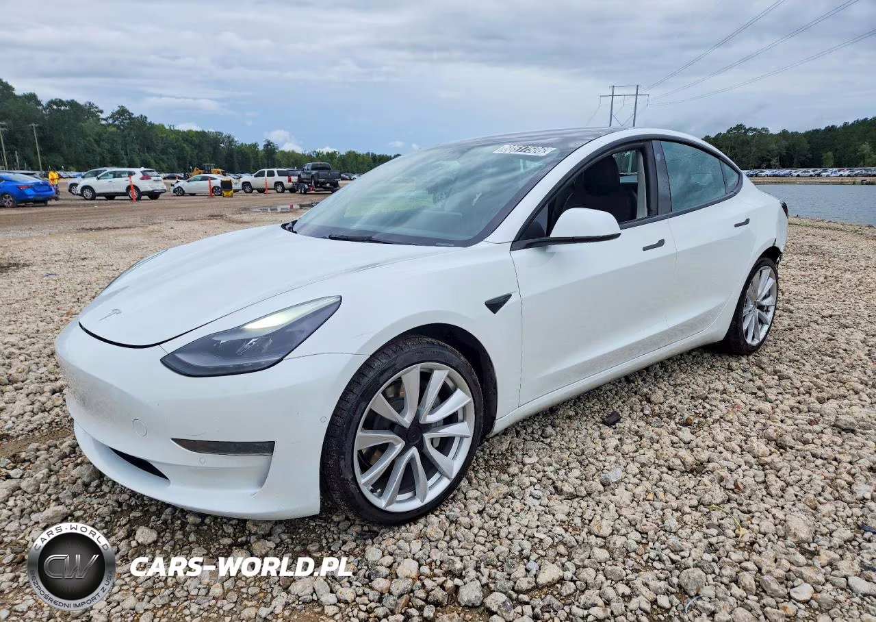 2022 Tesla Model 3 – zdjęcie 1 z 12