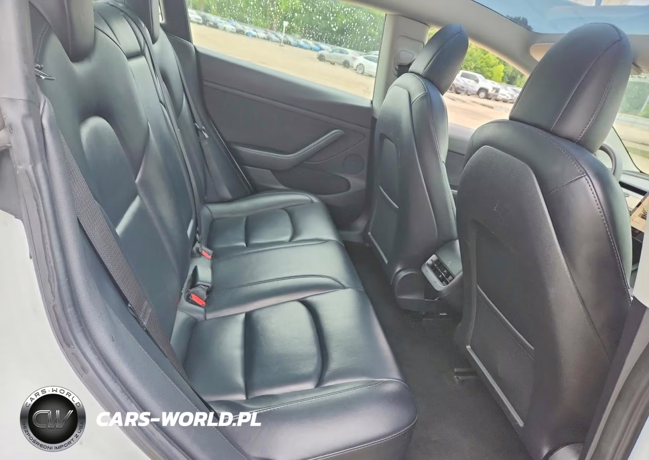 2022 Tesla Model 3 VIN:5YJ3E1EA5NF371136 - 10