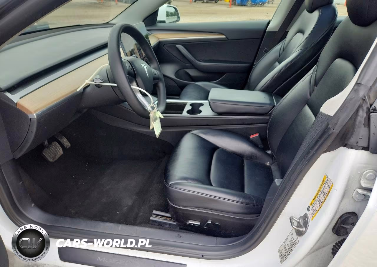 2022 Tesla Model 3 VIN:5YJ3E1EA5NF371136 - 7