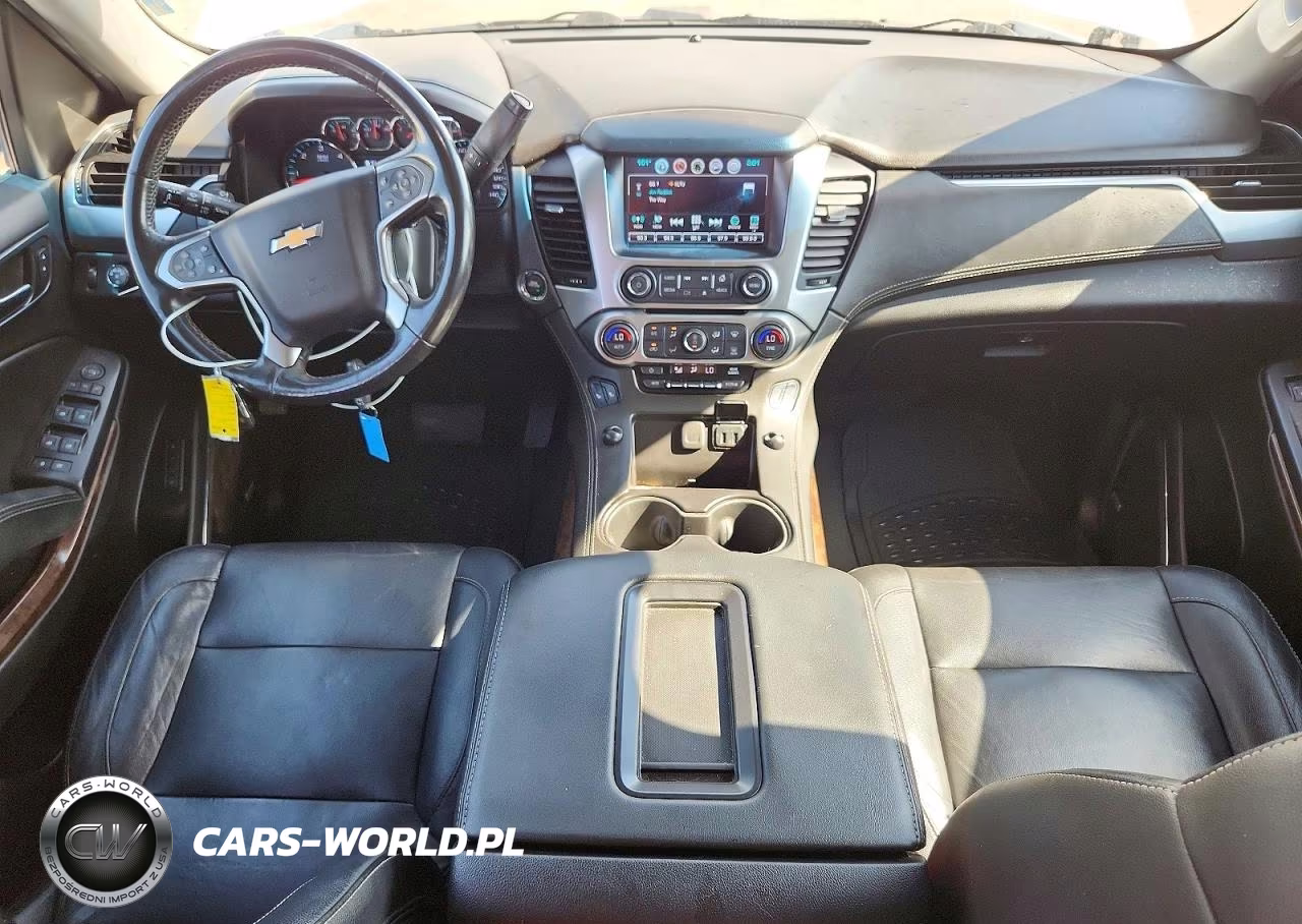 2019 Chevrolet Suburban C1500 Lt VIN:1GNSCHKC4KR233794 - 8