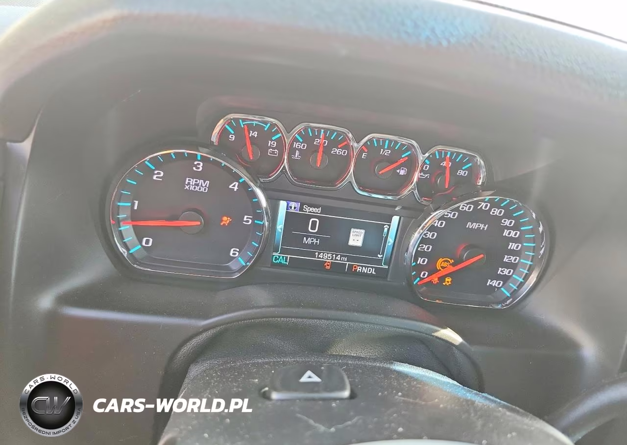 2019 Chevrolet Suburban C1500 Lt VIN:1GNSCHKC4KR233794 - 9