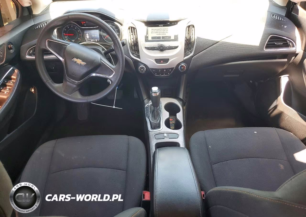 2018 Chevrolet Cruze Ls VIN:1G1BC5SM2J7113429 - 8