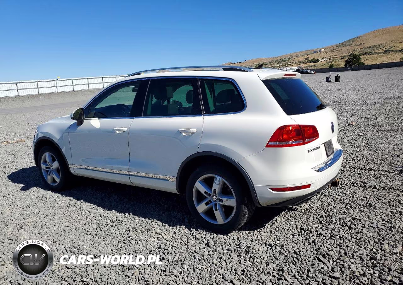 2011 Volkswagen Touareg V6 VIN:WVGFF9BP8BD004733 - 2