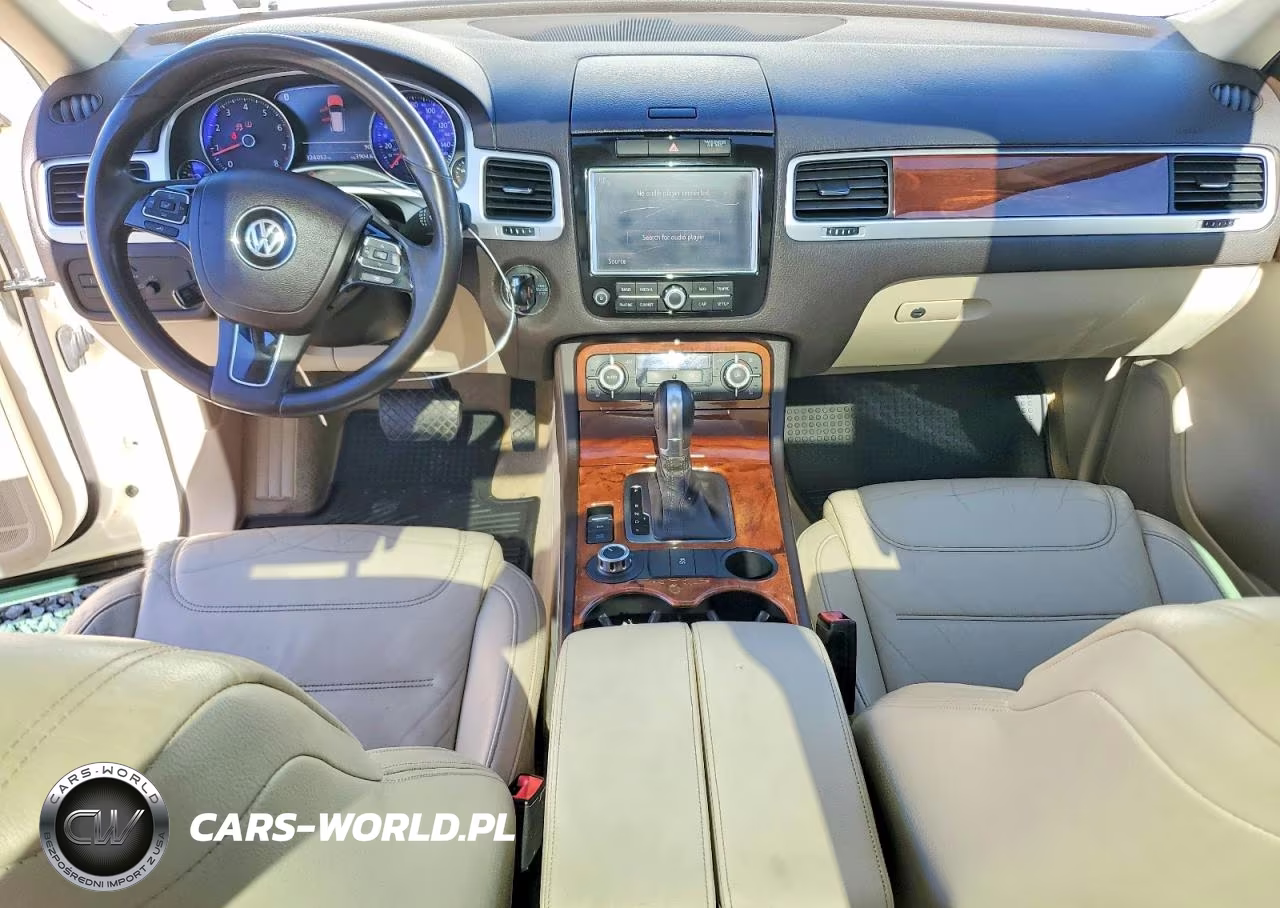 2011 Volkswagen Touareg V6 VIN:WVGFF9BP8BD004733 - 8