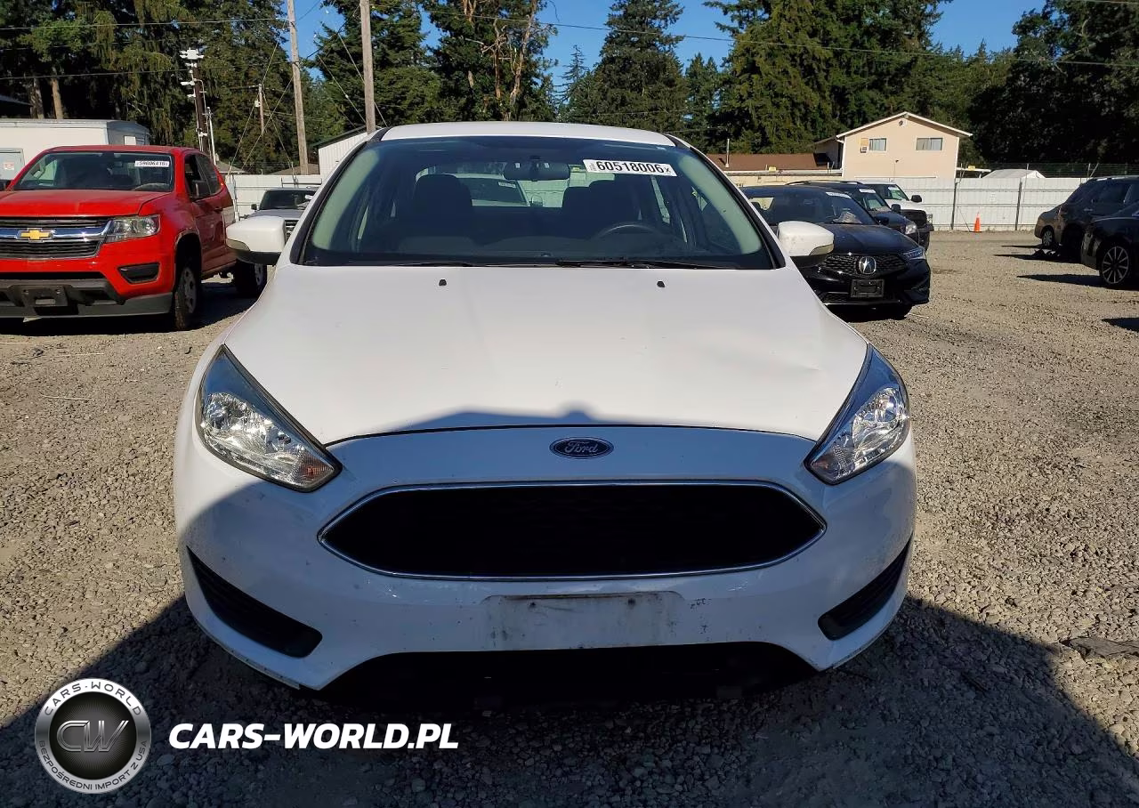 2017 Ford Focus Se VIN:1FADP3F21HL278509 - 5