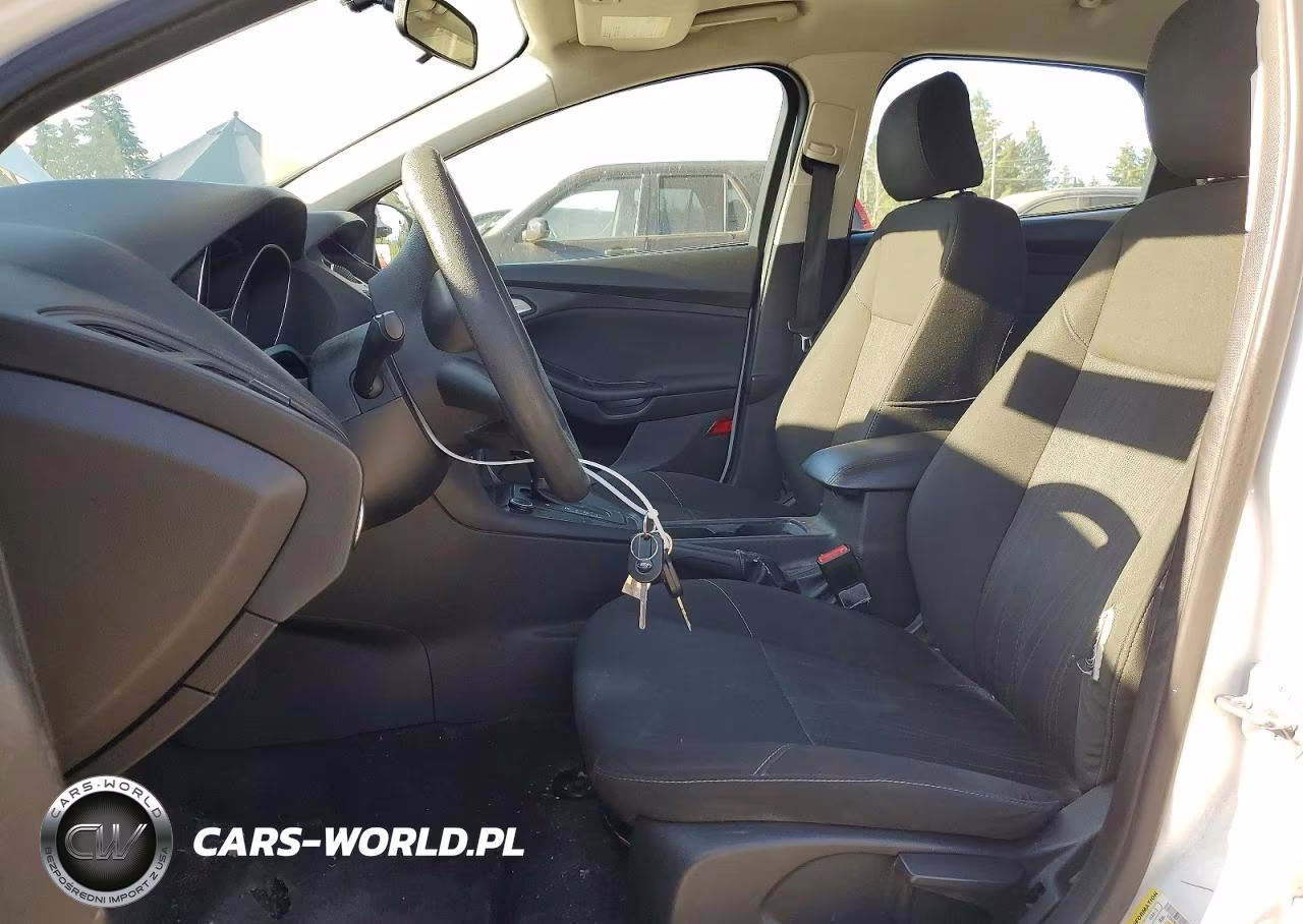 2017 Ford Focus Se VIN:1FADP3F21HL278509 - 7