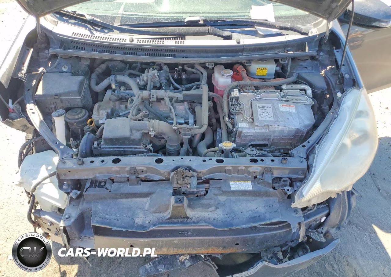 2014 Toyota Prius C One VIN:JTDKDTB38E1063628 - 11