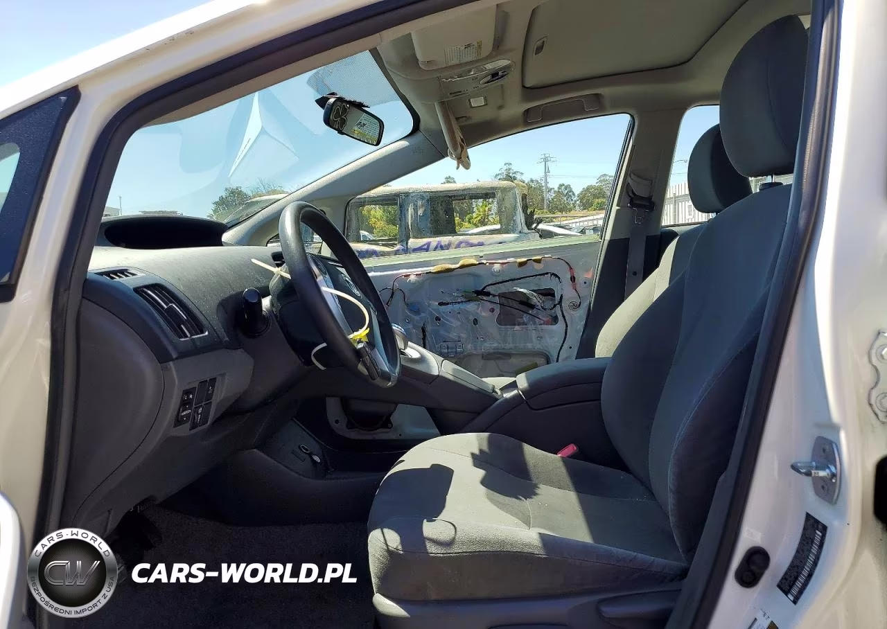 2011 Toyota Prius Three VIN:JTDKN3DU6B1432758 - 7