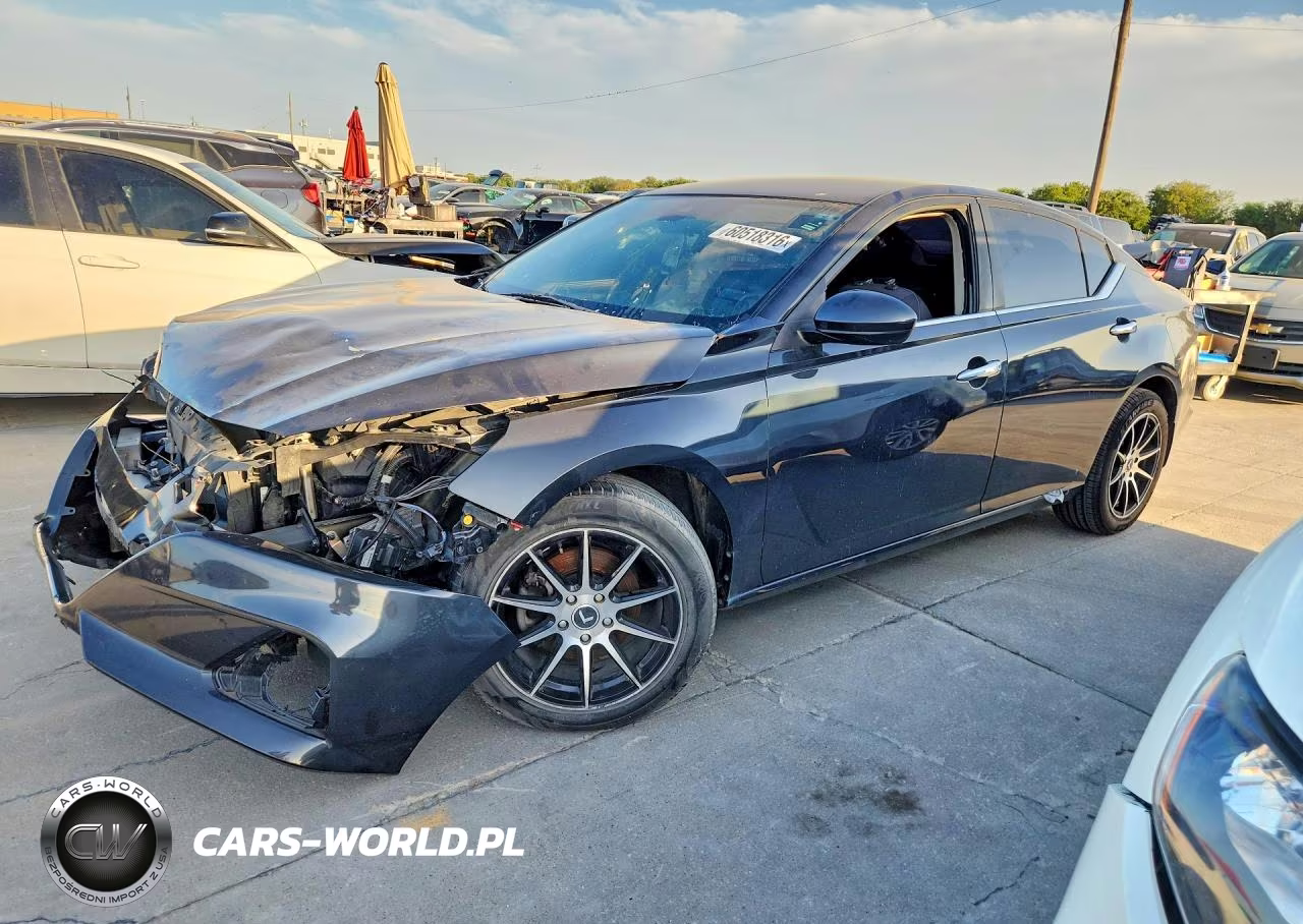 2022 Nissan Altima Sv – zdjęcie 1 z 13