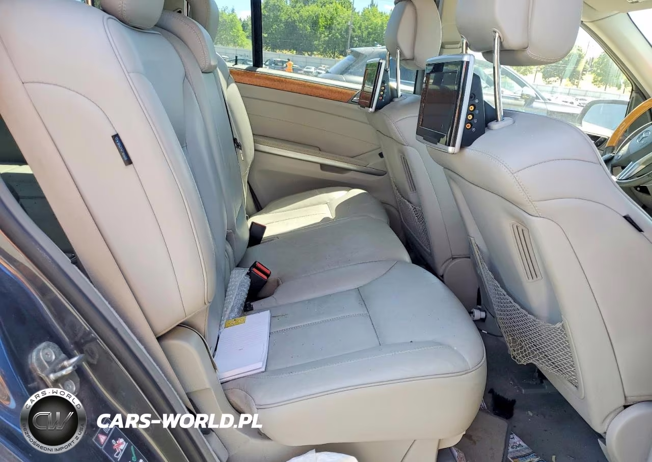 2010 Mercedes-Benz Gl 550 4Matic VIN:4JGBF8GE6AA572298 - 10