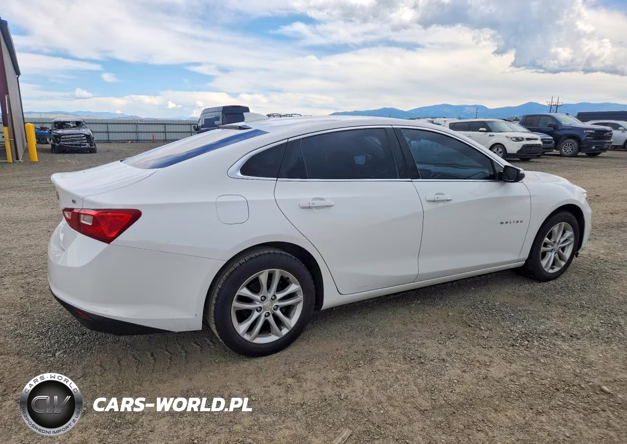 2016 Chevrolet Malibu Lt VIN:1G1ZE5ST0GF252067 - 3