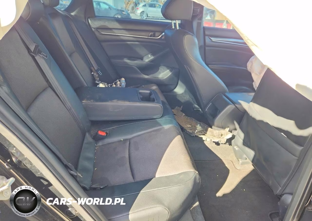 2018 Honda Accord Sport VIN:1HGCV1F38JA166513 - 10