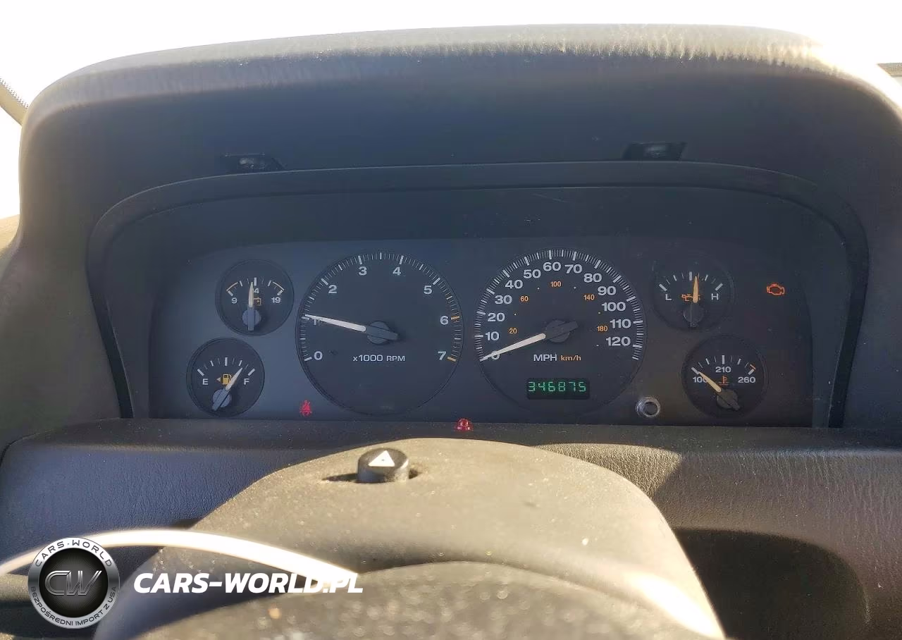 2004 Jeep Grand Cherokee Laredo VIN:1J4GX48S24C370873 - 9