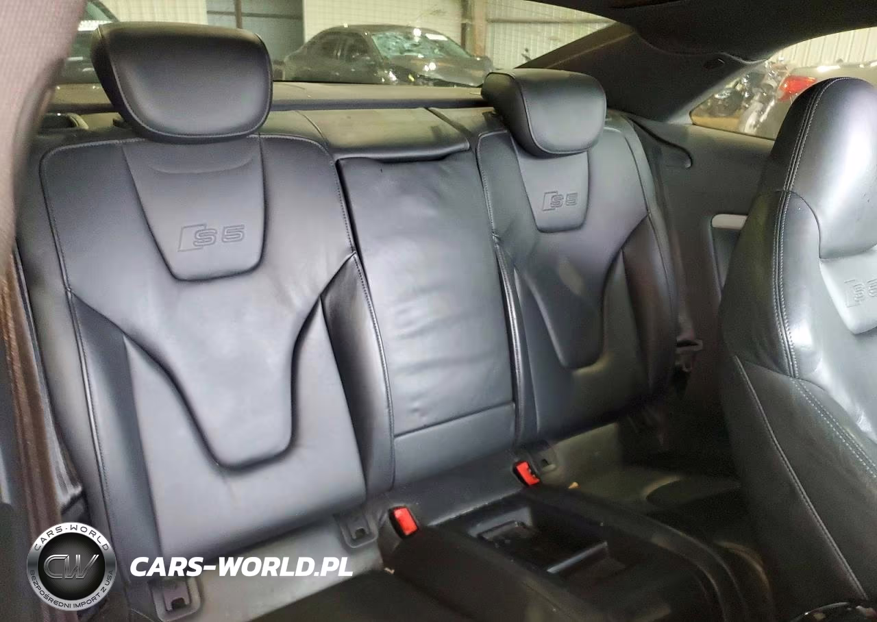 2012 Audi S5 Prestige VIN:WAUVVAFR0CA001809 - 10
