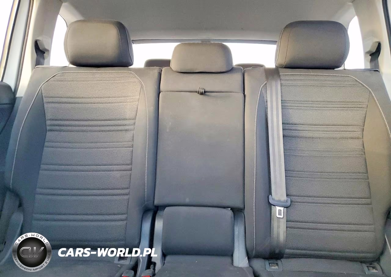 VOLKSWAGEN TIGUAN S VIN:3VV1B7AXXNM071828 - 10