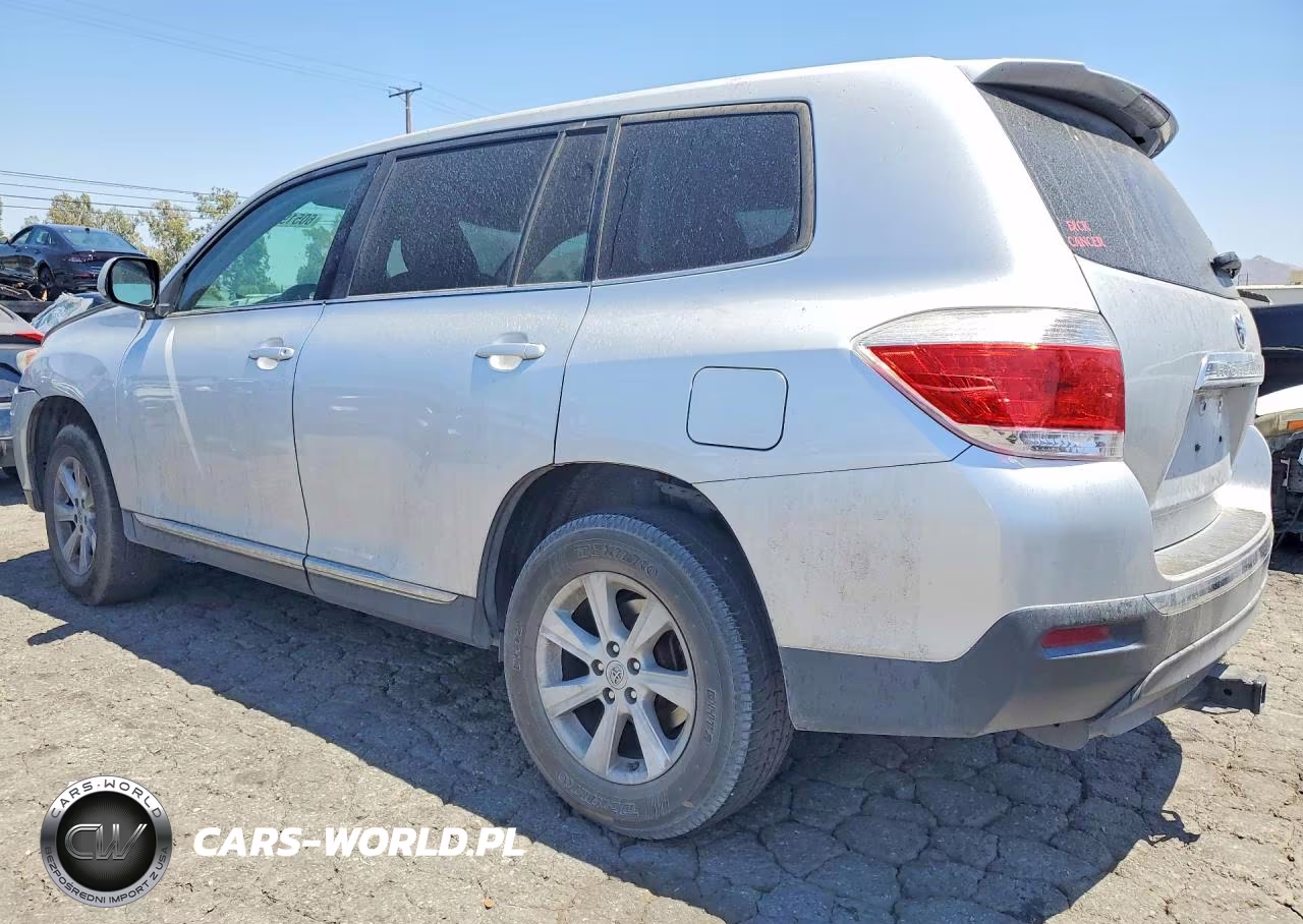 2013 Toyota Highlander Base VIN:5TDZA3EH4DS038757 - 2