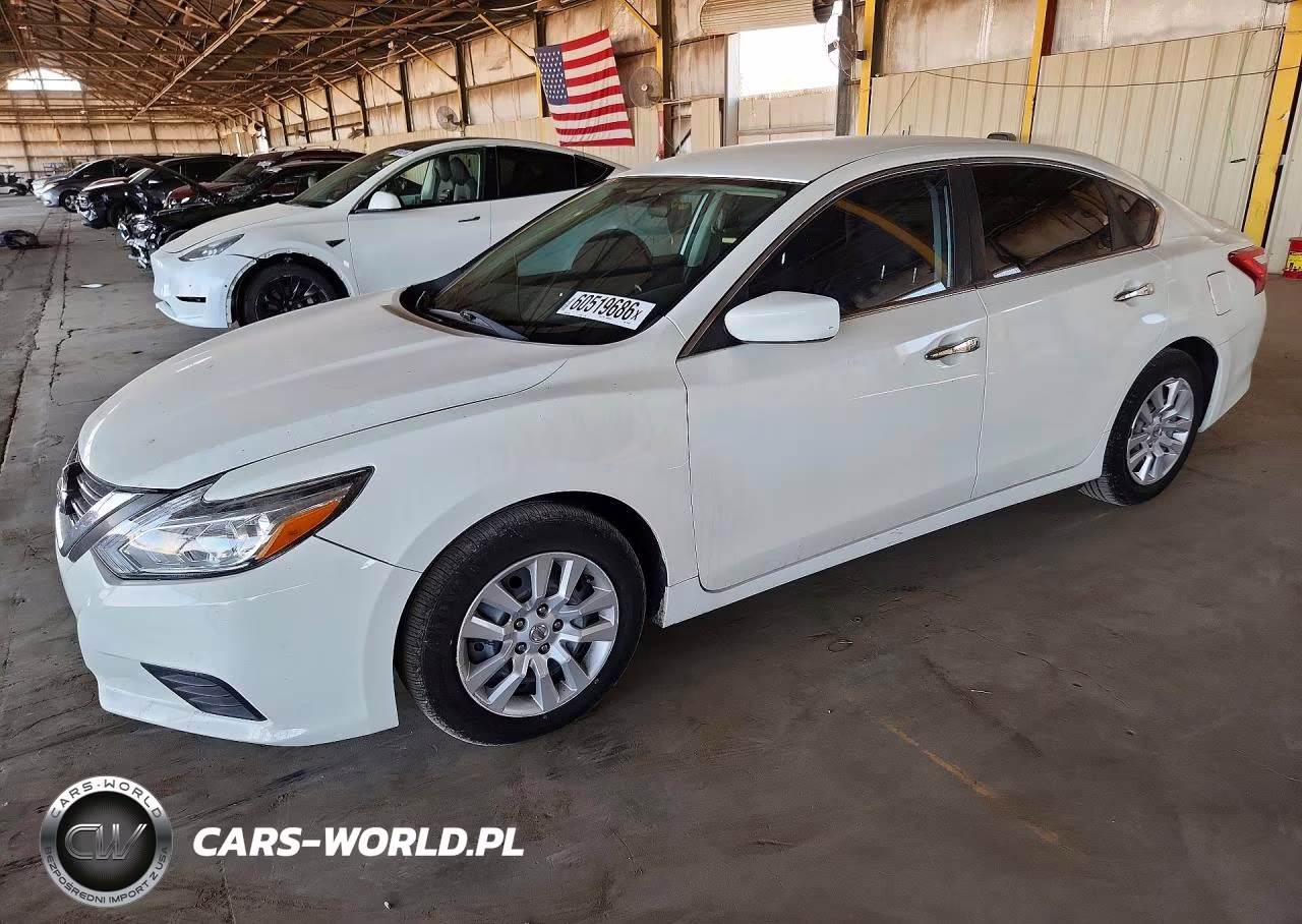 2016 Nissan Altima 2.5 S – zdjęcie 1 z 12