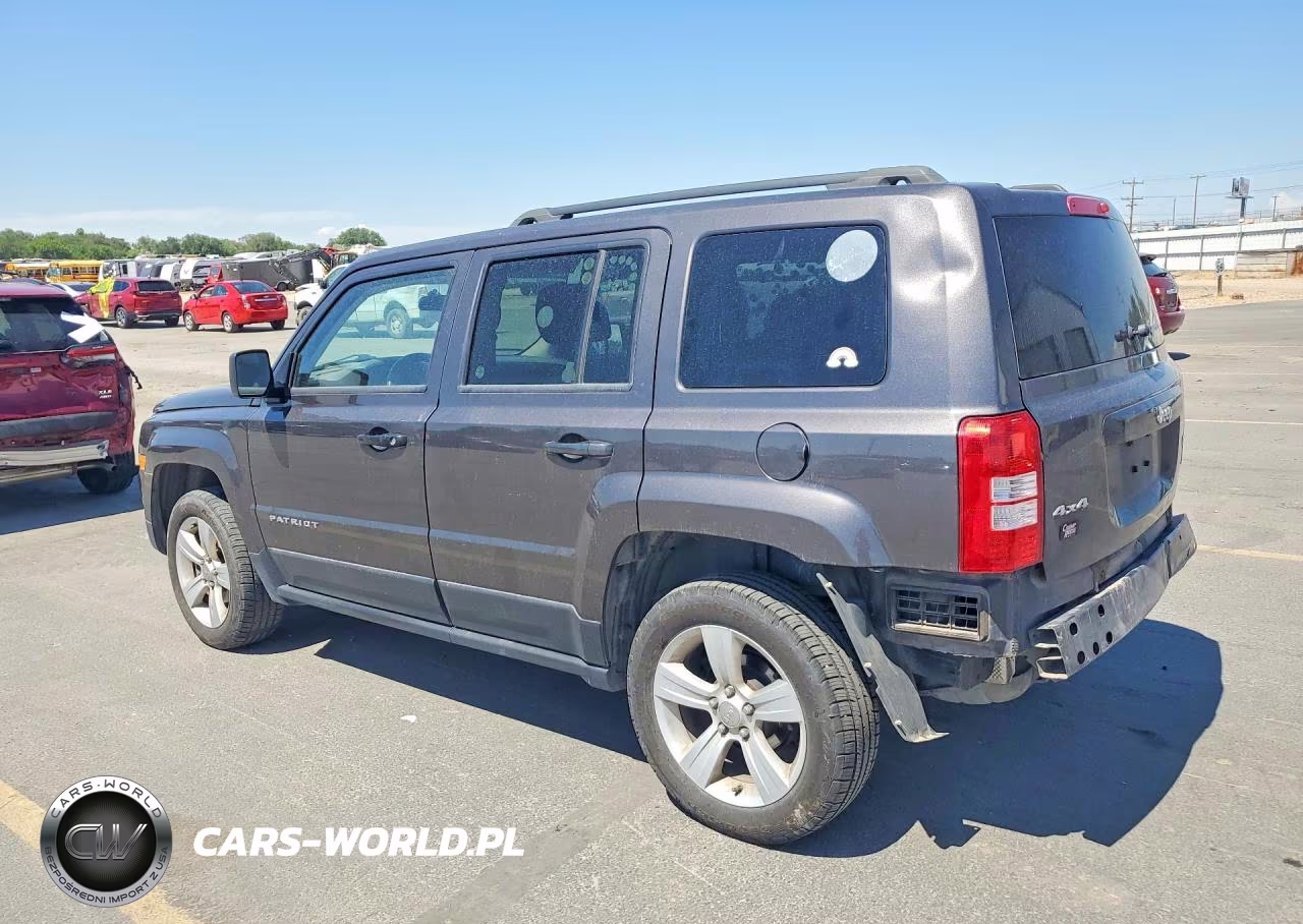 2014 Jeep Patriot Latitude VIN:1C4NJRFBXED744463 - 2