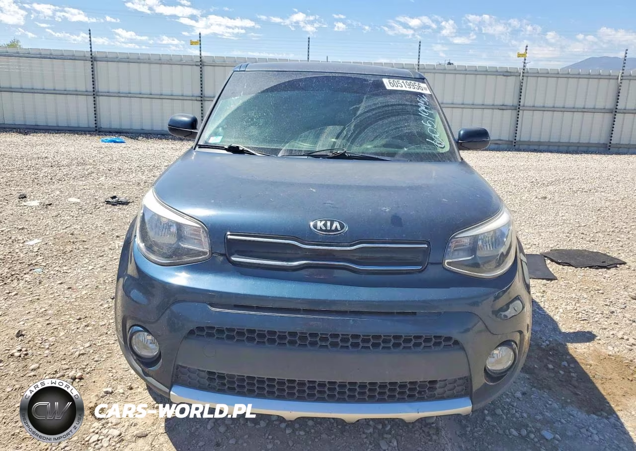 2017 Kia Soul + VIN:KNDJP3A57H7464143 - 5
