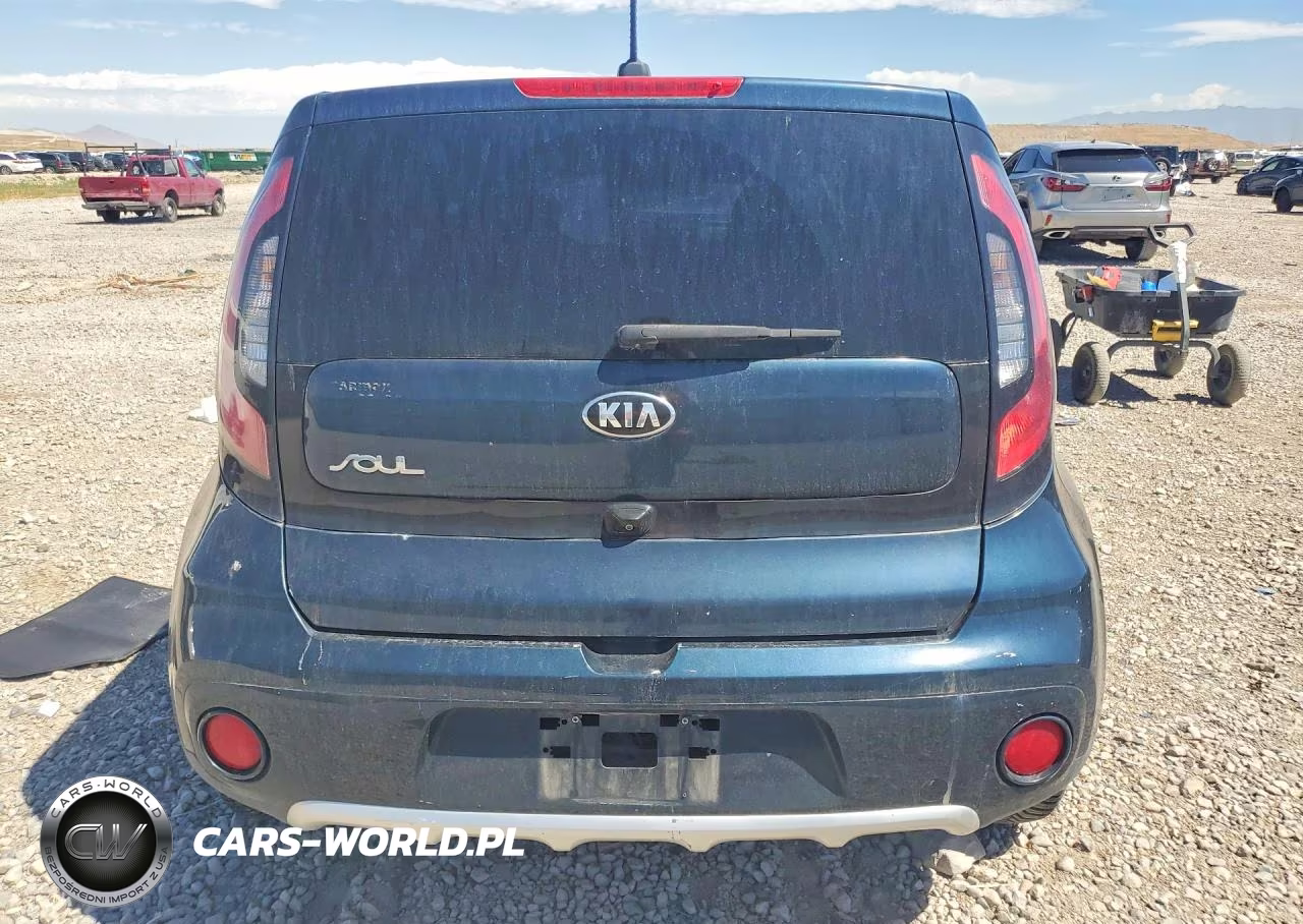 2017 Kia Soul + VIN:KNDJP3A57H7464143 - 6