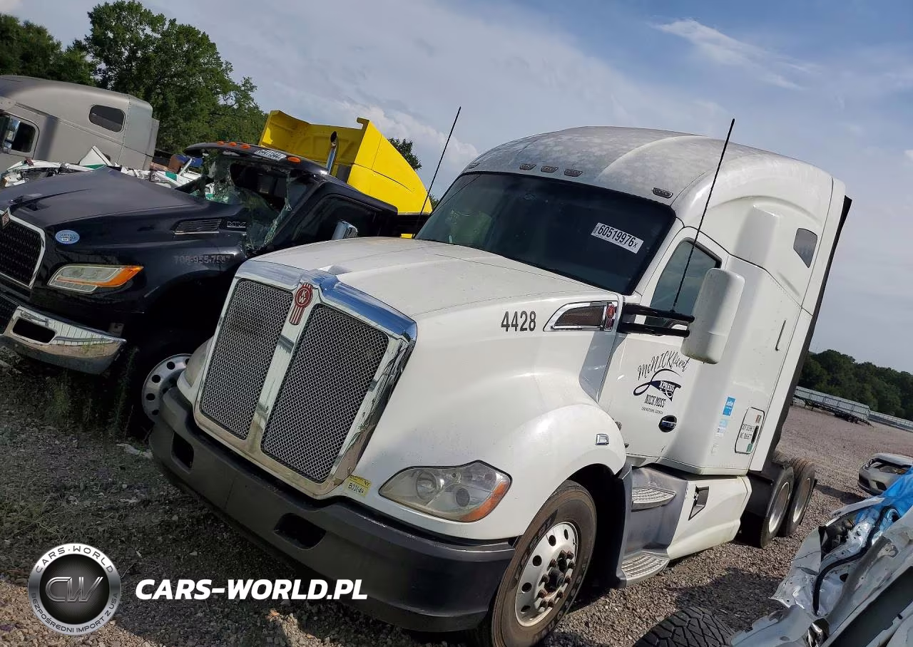 2015 Kenworth Construction T680