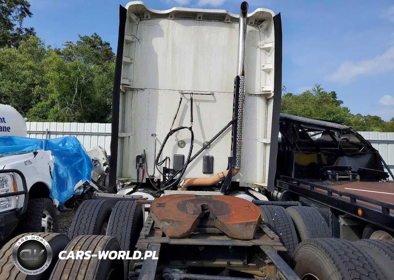 2015 Kenworth Construction T680 VIN:1XKYDP9X1FJ454149 - 14