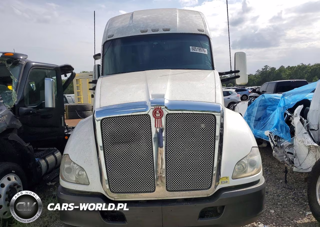 2015 Kenworth Construction T680 VIN:1XKYDP9X1FJ454149 - 5
