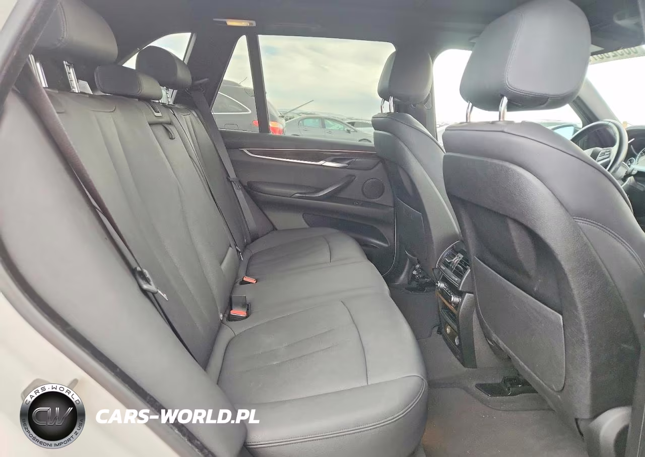 2018 BMW X5 Xdr40E VIN:5UXKT0C52J0W03782 - 11