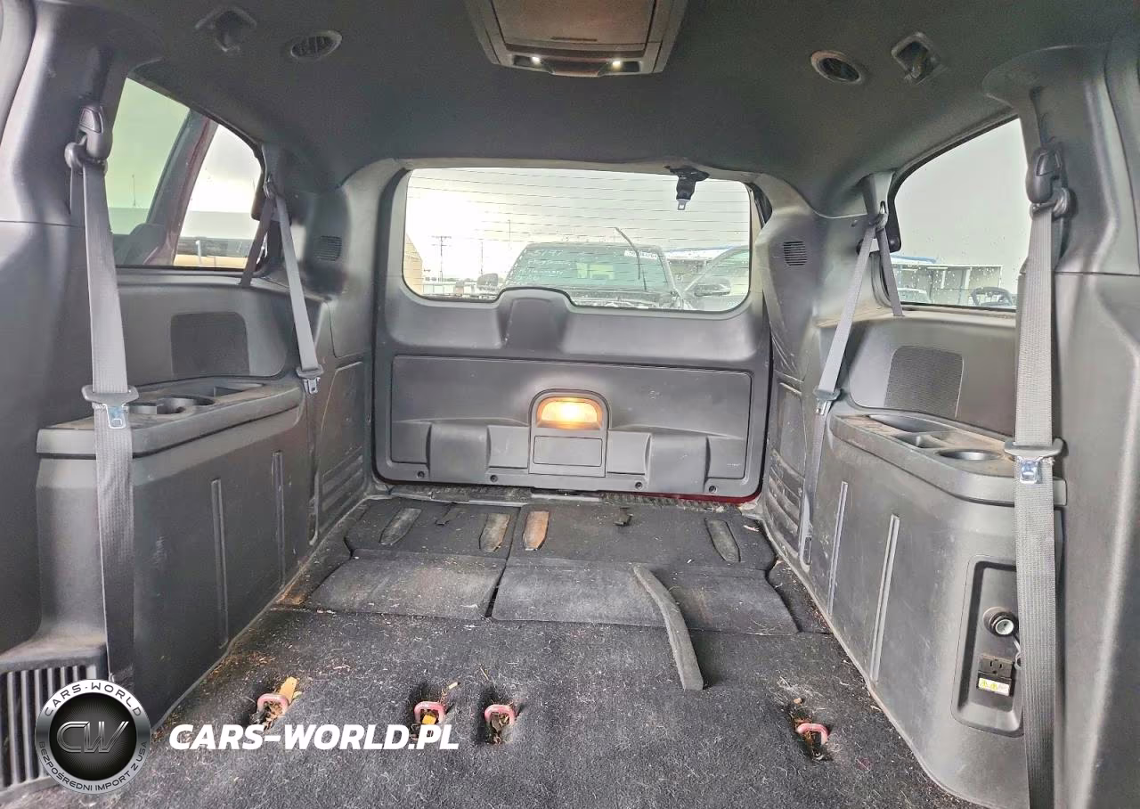 2018 Dodge Grand Caravan Gt VIN:2C4RDGEG8JR285113 - 10