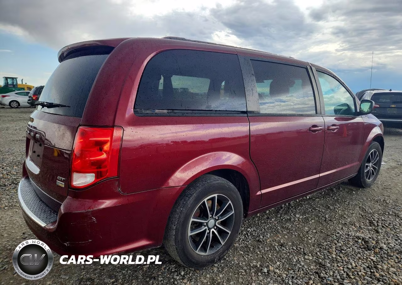 2018 Dodge Grand Caravan Gt VIN:2C4RDGEG8JR285113 - 3