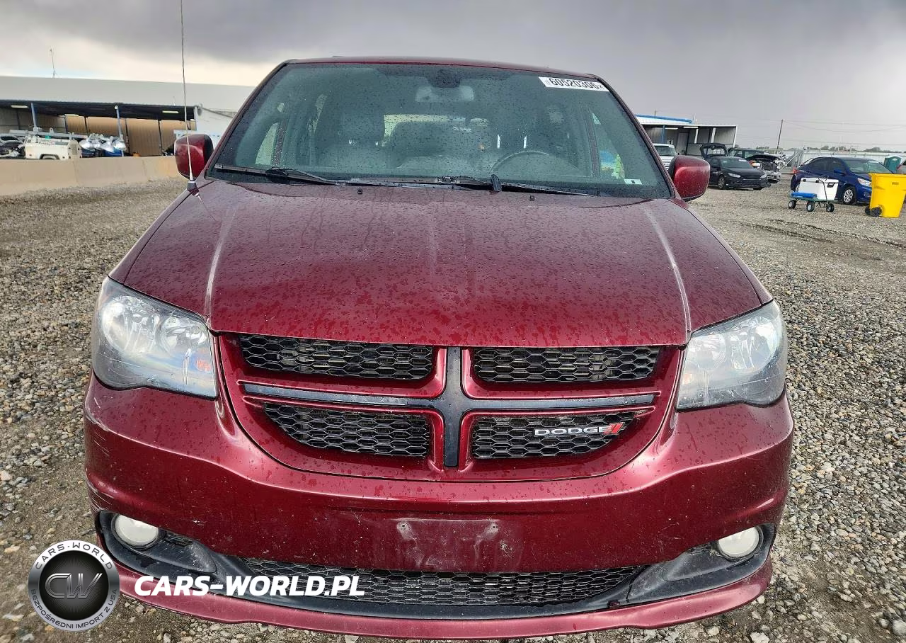 2018 Dodge Grand Caravan Gt VIN:2C4RDGEG8JR285113 - 5