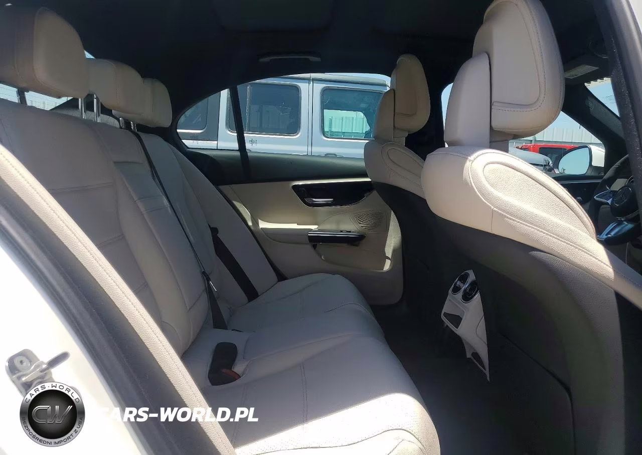 2026 Mercedes-Benz C 300 4Matic VIN:W1KAF4HB0TR337421 - 11