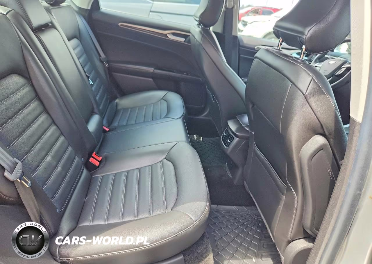 2016 Ford Fusion Se VIN:3FA6P0T90GR270894 - 10