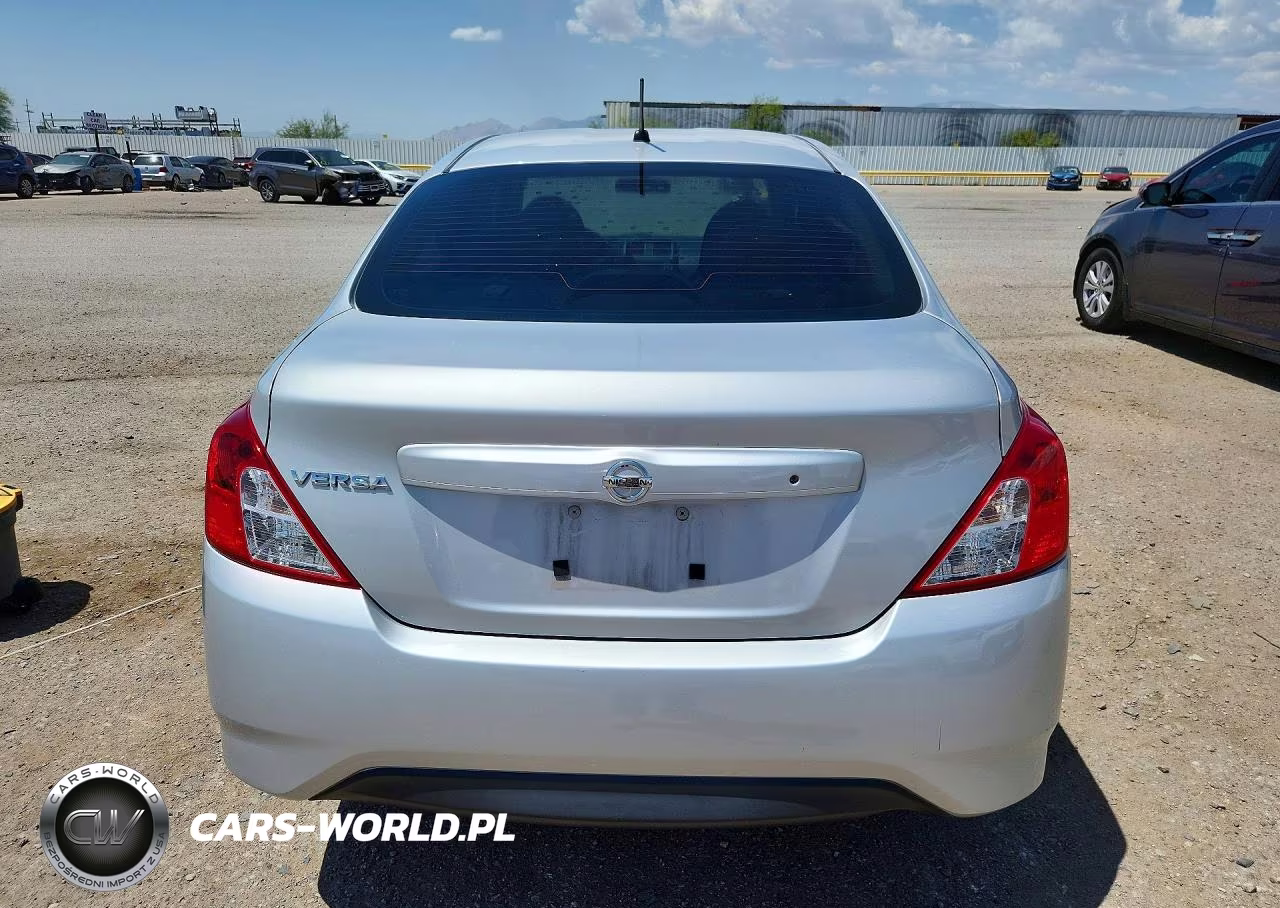 2016 Nissan Versa 1.6 S VIN:3N1CN7AP8GL867147 - 6