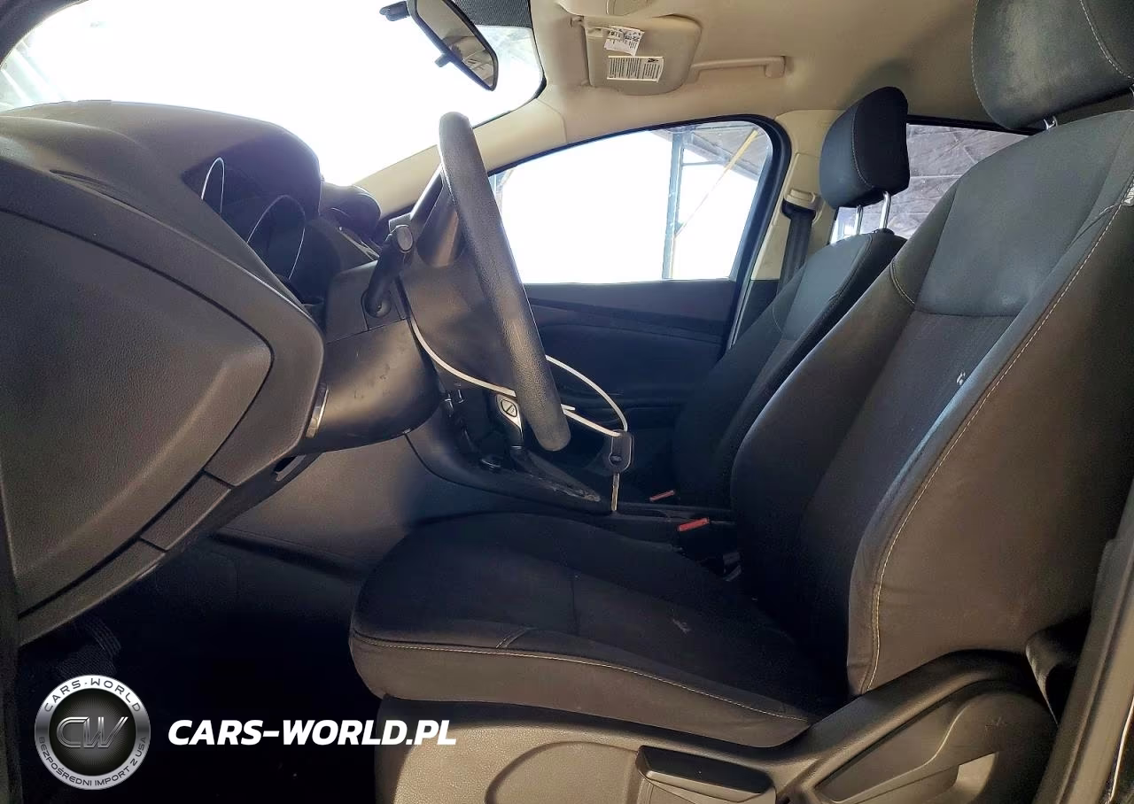 2015 Ford Focus Se VIN:1FADP3K21FL338582 - 7