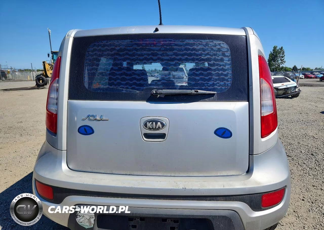 2013 Kia Soul Base VIN:KNDJT2A56D7774932 - 6