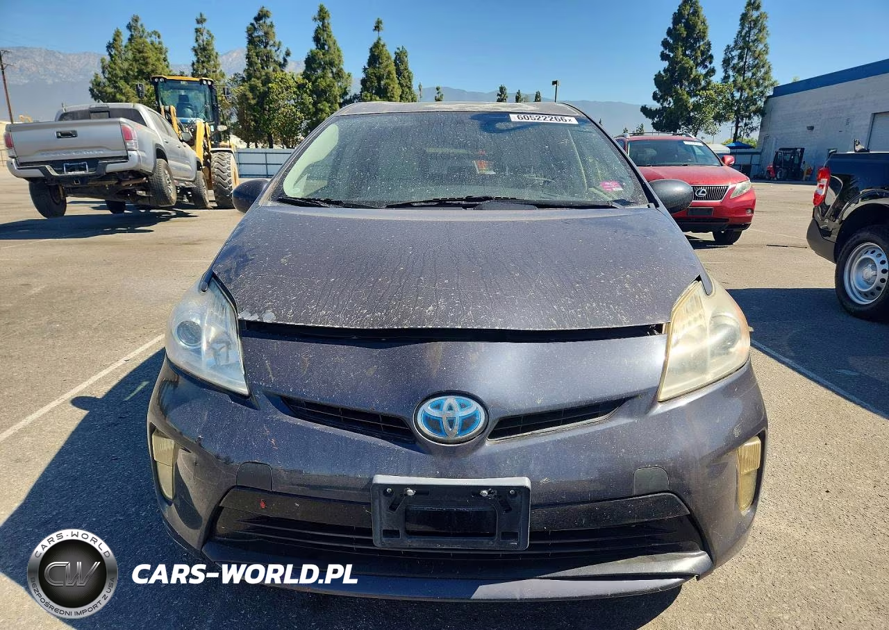 2013 Toyota Prius Three VIN:JTDKN3DUXD1673094 - 5