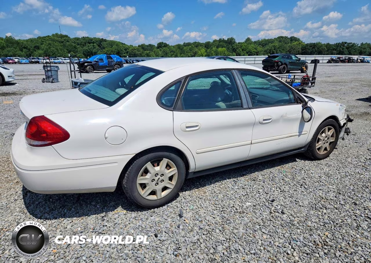 2005 Ford Taurus Se VIN:1FAFP53215A272662 - 3