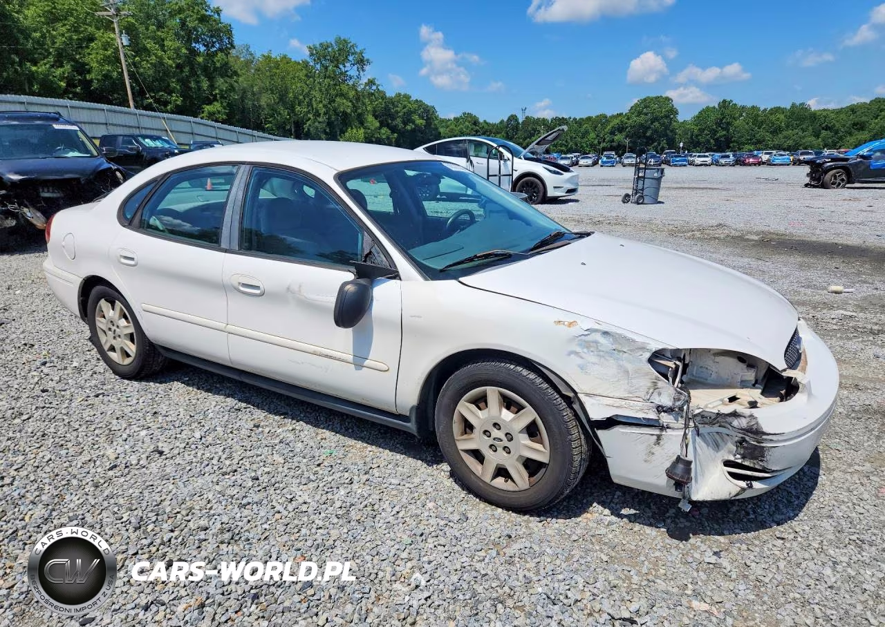 2005 Ford Taurus Se VIN:1FAFP53215A272662 - 4