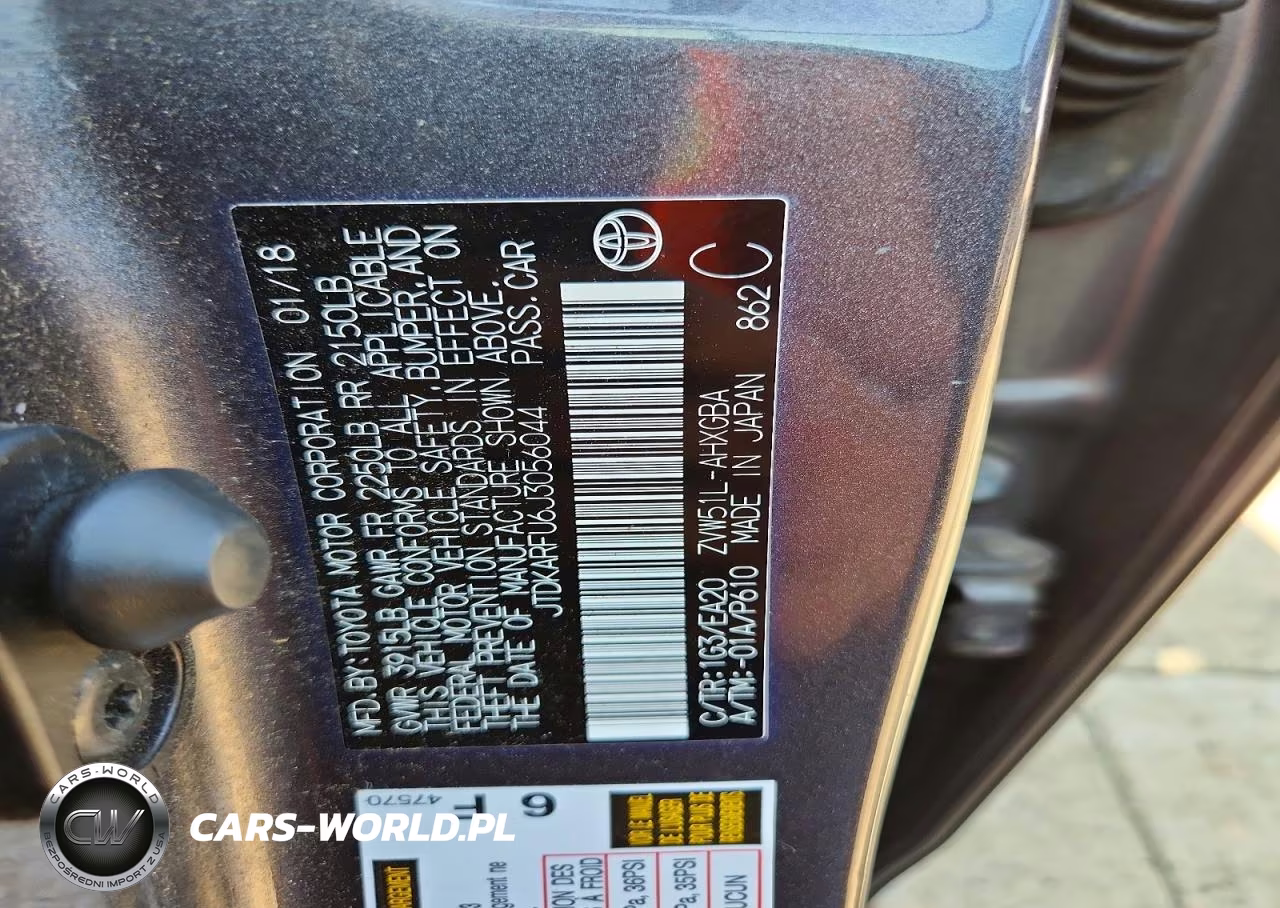 2018 Toyota Prius Four VIN:JTDKARFU6J3056044 - 12