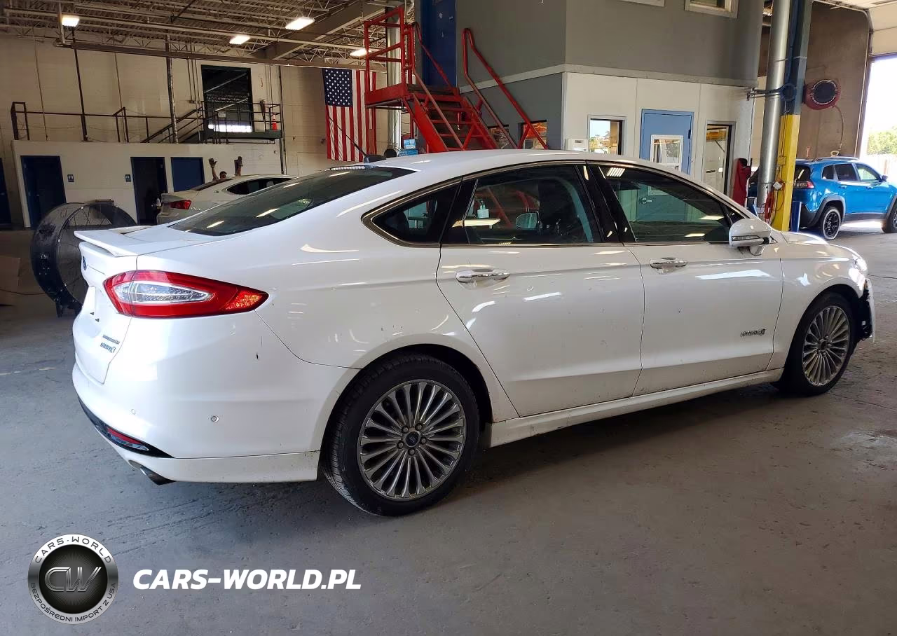 2014 Ford Fusion Se VIN:3FA6P0RU0ER194327 - 3