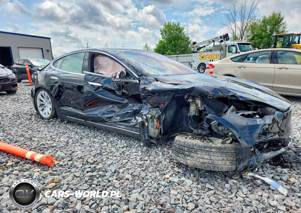 2018 Tesla Model S VIN:5YJSA1E28JF248831 - 4
