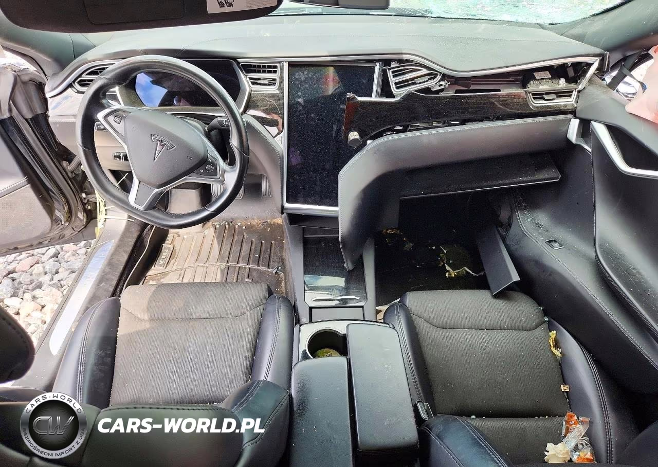 2018 Tesla Model S VIN:5YJSA1E28JF248831 - 8