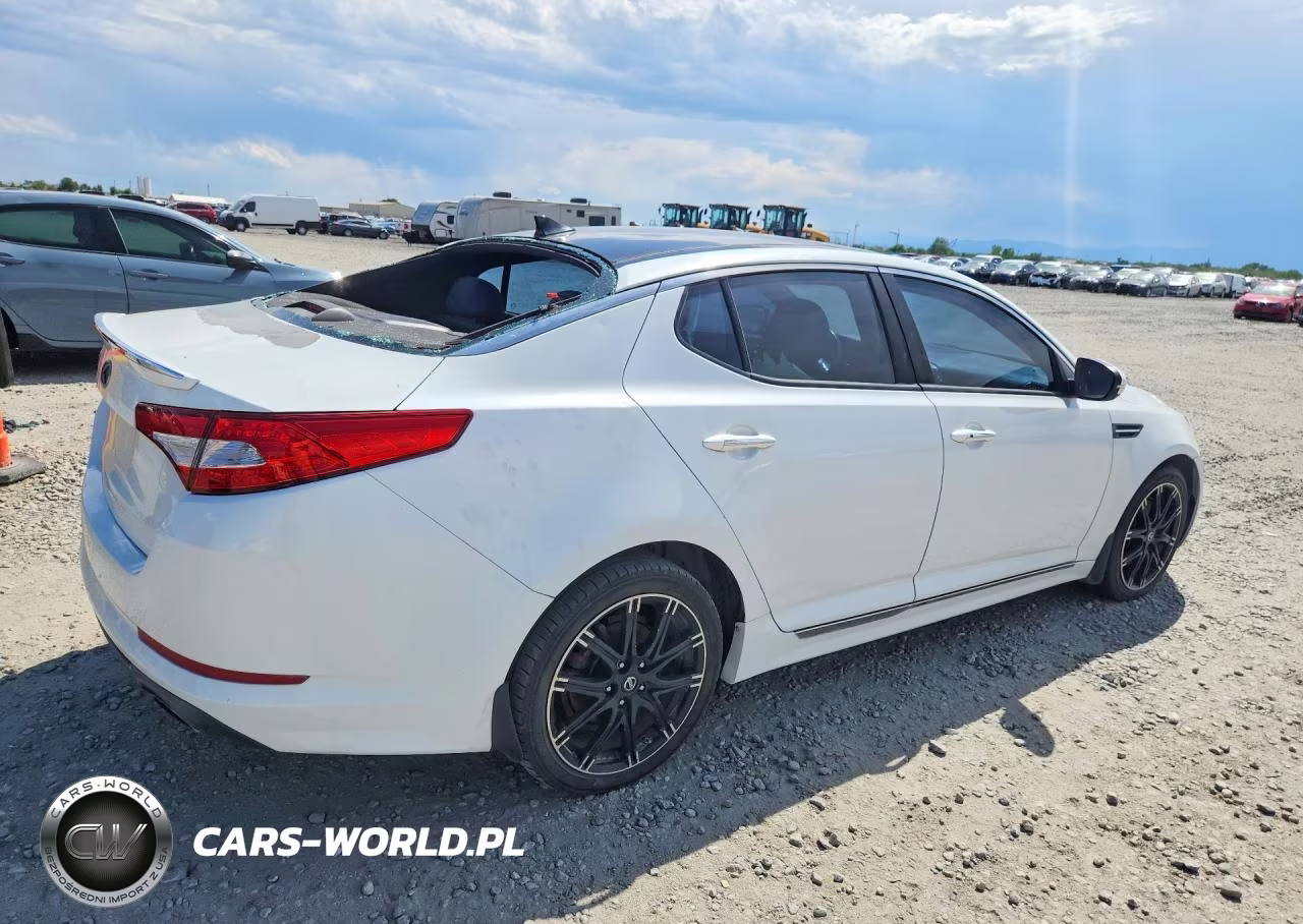 2013 Kia Optima Sx VIN:5XXGR4A67DG165501 - 3