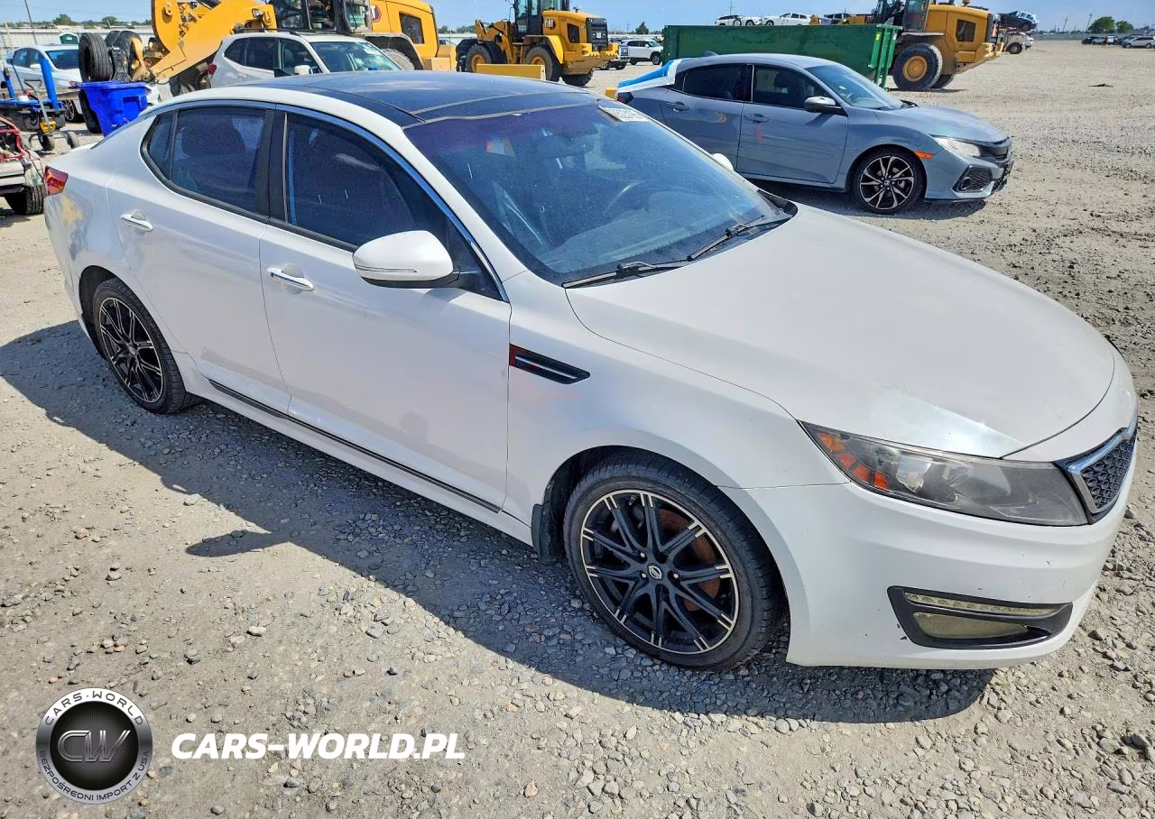 2013 Kia Optima Sx VIN:5XXGR4A67DG165501 - 4