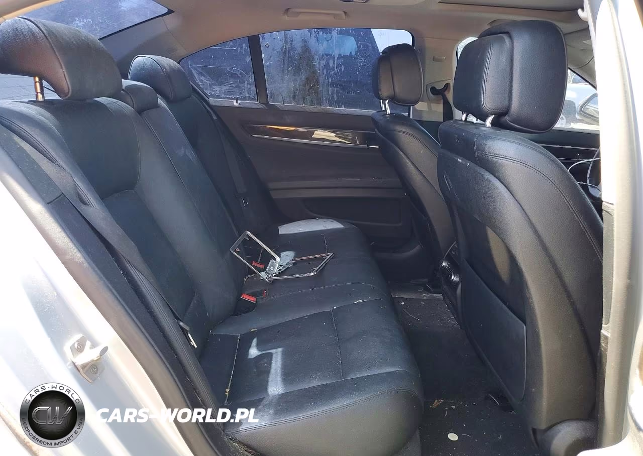2015 BMW 740 I VIN:WBAYA6C52FGK16522 - 10